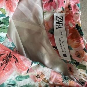 Beautiful one shoulder dress worn for Derby. Only worn once. Vibrant and fun